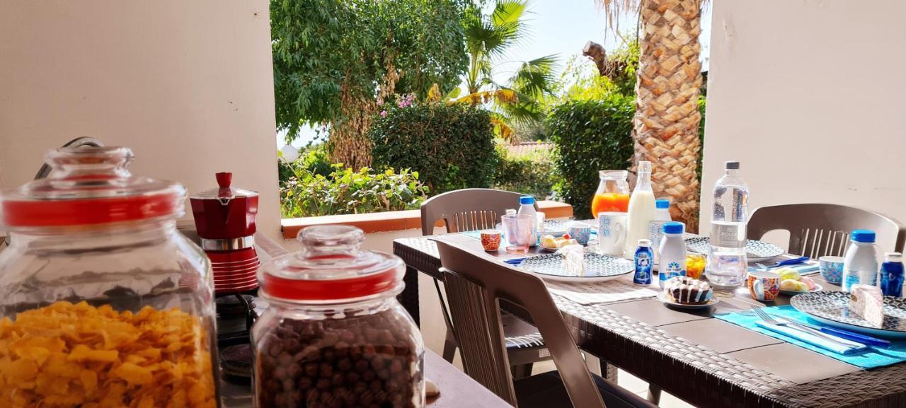 Ninfa Sul Mare Apartments 50 M E T R I Dal Mare Best Breakfast And Free Parking Capo Vaticano Bagian luar foto